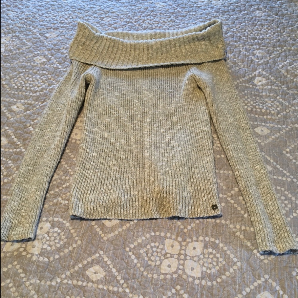 Hollister off shoulder grey sweater Medium